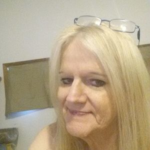 Meet your Posher, Sandy